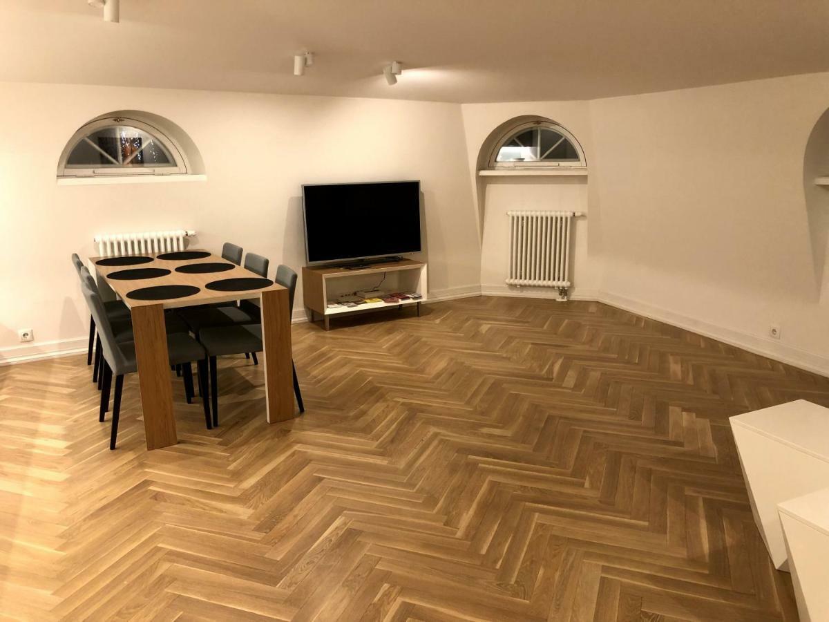 Great Apartament In A Heart Of טאלין מראה חיצוני תמונה